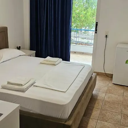 Mema Hotel 3*